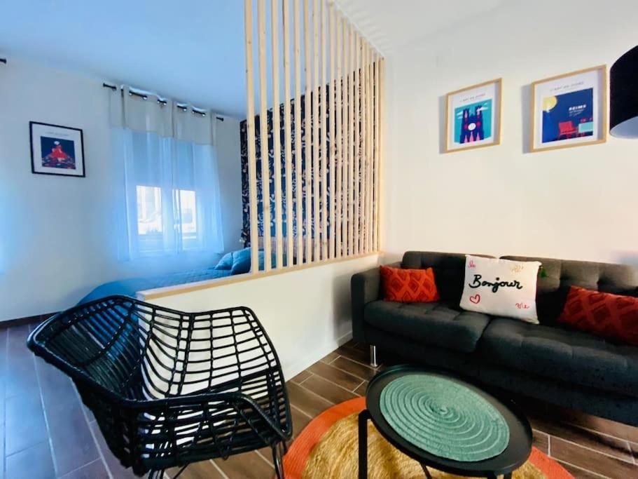 Studio D'Hotes Avec Piscine « Le Clos N°6 » Cormicy Exterior foto